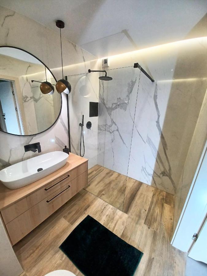 Kima Apartament Bazantow 29 Katowice Exteriör bild